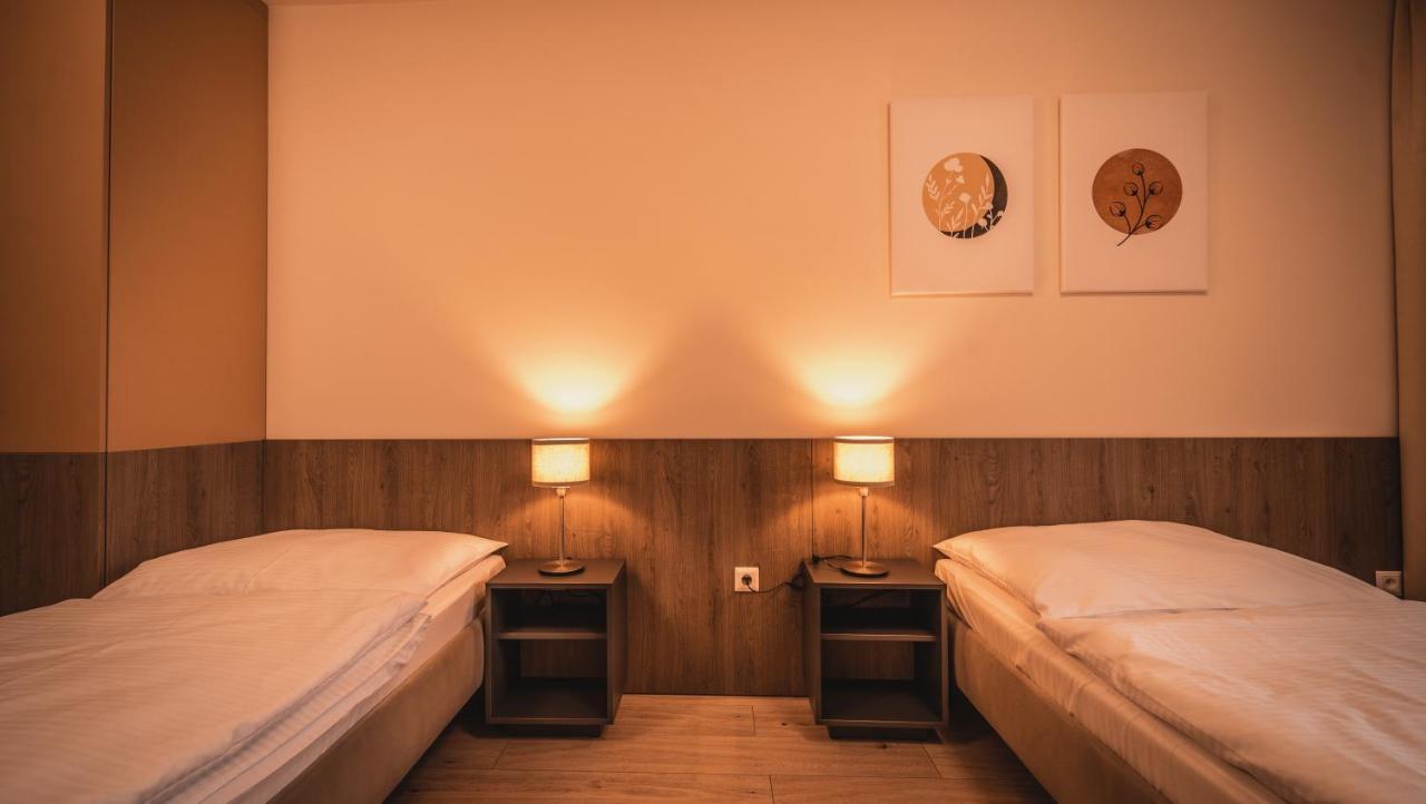 Wellness Penzion Smerdzonka - Kupele Pieniny Červený Kláštor Exteriör bild
