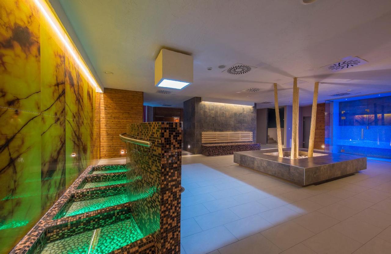 Wellness Penzion Smerdzonka - Kupele Pieniny Červený Kláštor Exteriör bild
